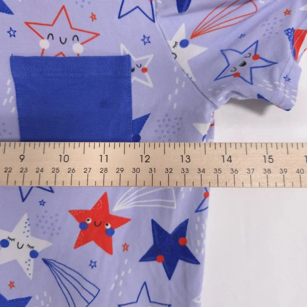 PLAY BY THE LITTLE SLEEPIES Star Print Pocket Tee‎ Boys 8 Blue Red Short Sleeve